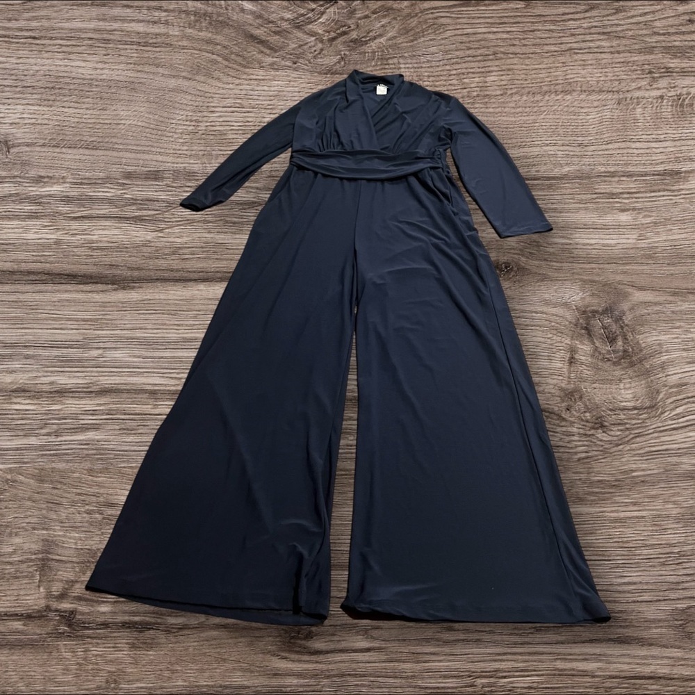 Venus Navy Blue Long Sleeve V-Neck Jumpsuit Romper Size Large